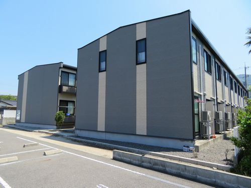 室積中央町中古アパート