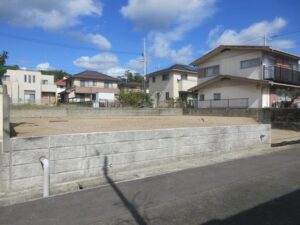 虹ヶ丘4丁目土地